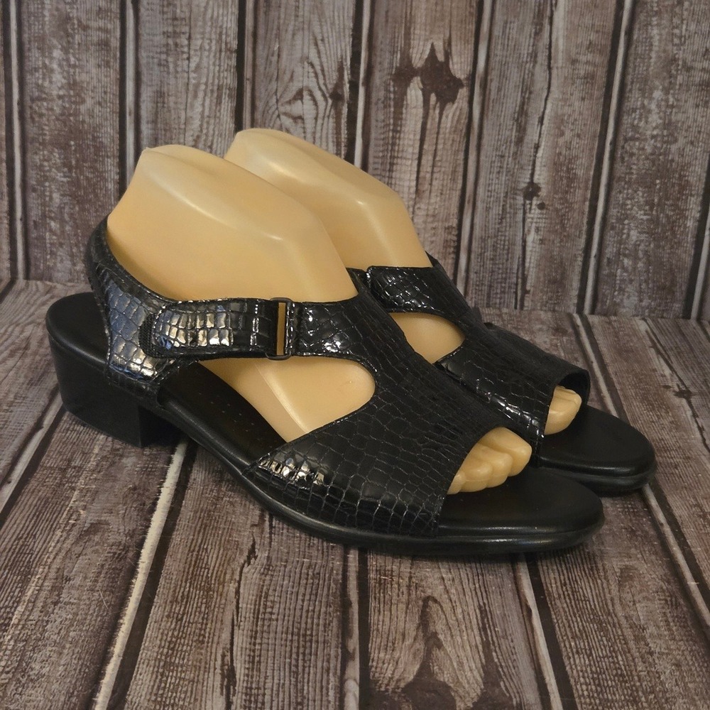 Sz 10 N Womens SAS Suntimer Black Croc Embossed Patent Leather Sandals VGUC